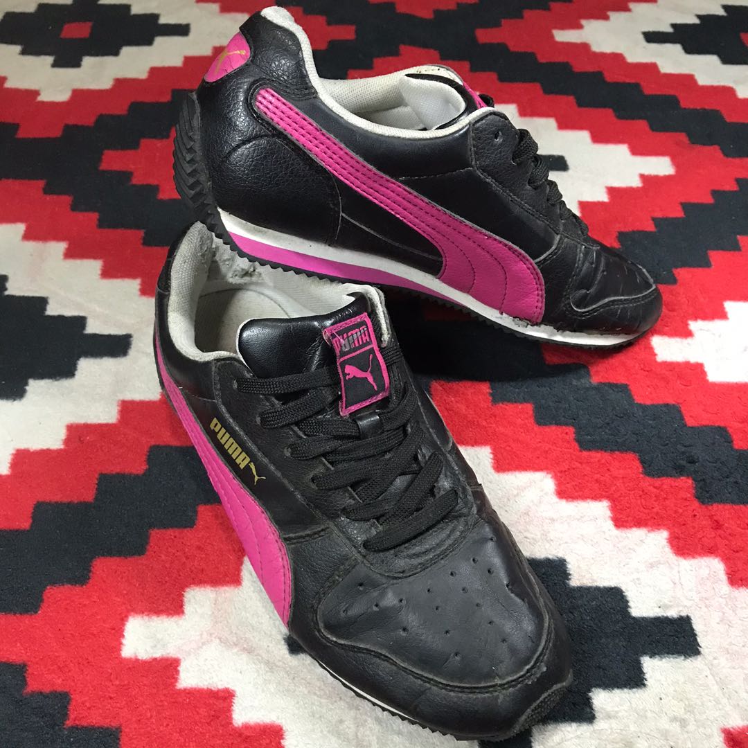 Puma Fieldsprint, Women's Fashion, Footwear, Sneakers on Carousell