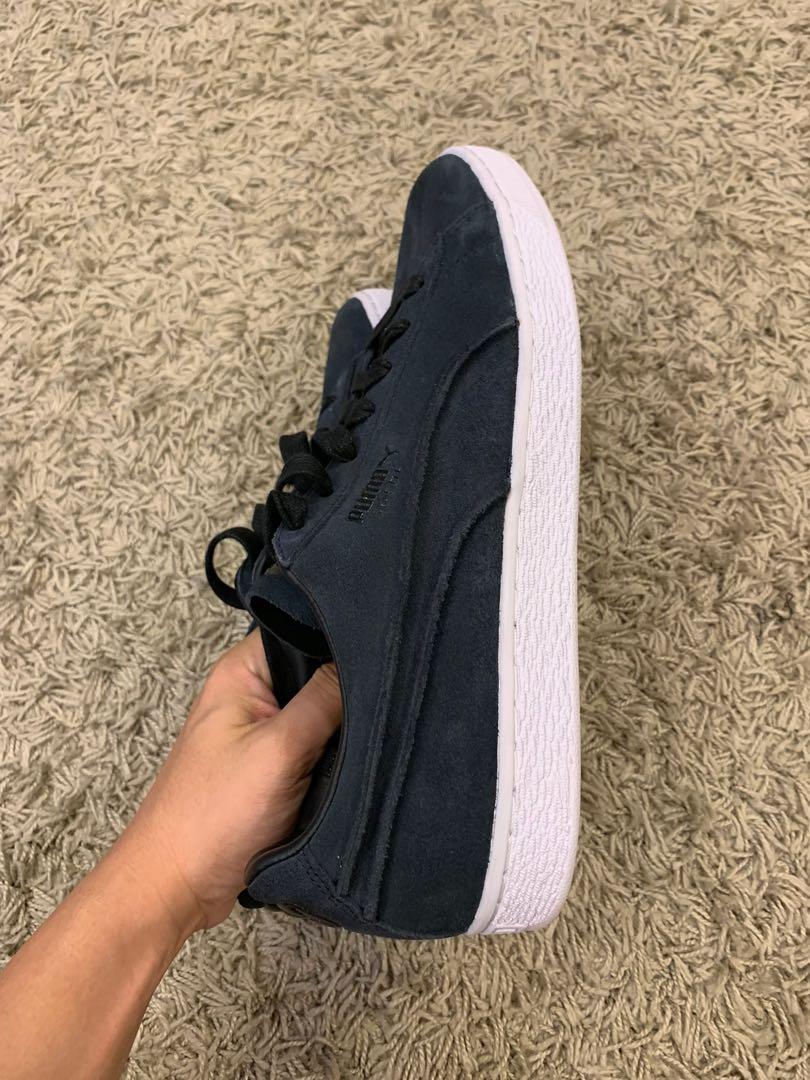Suede classic exposed outlet seams