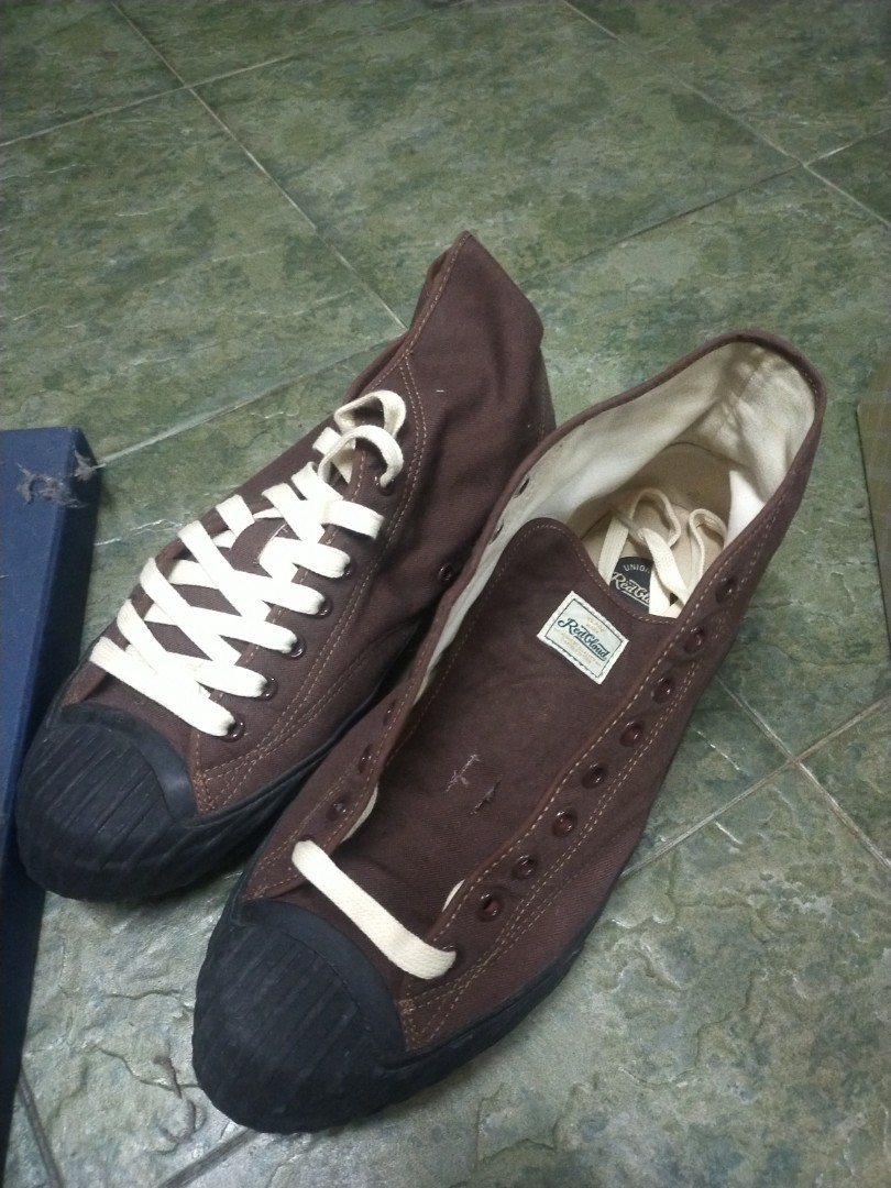 Red cloud canvas shoes Men s Fashion Footwear Sneakers on Carousell