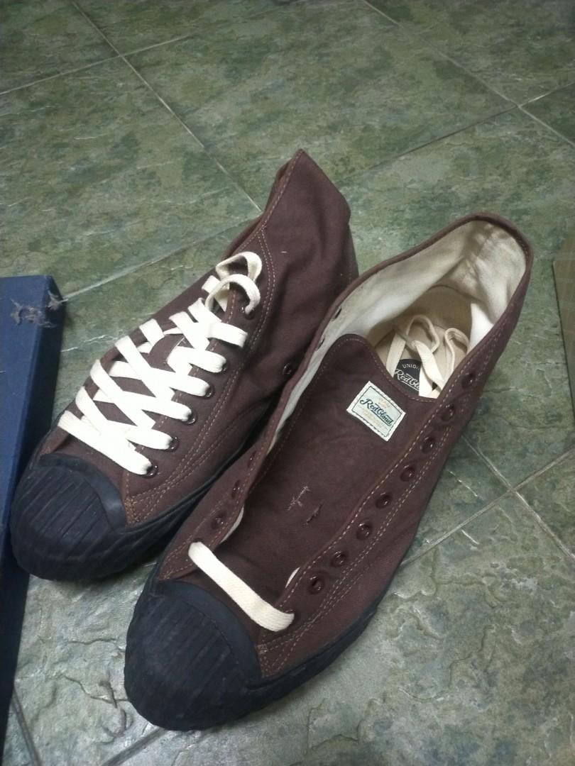 Red cheap cloud sneakers