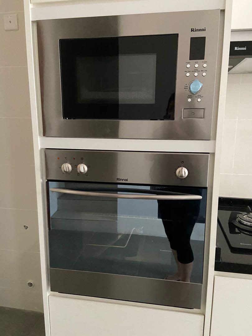 Rinnai built outlet in microwave
