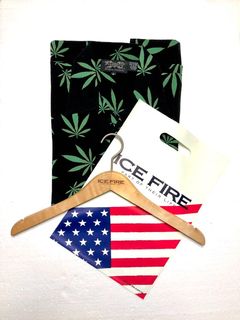 （分類：）位於 。 由 southerndesigns 提交（商品編號 1083021620，圖片 1）。簡介： 。