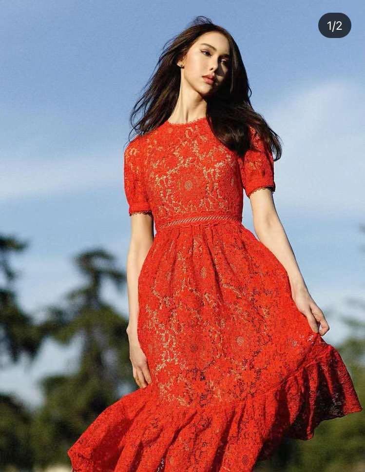 Self portrait shop red dress sale
