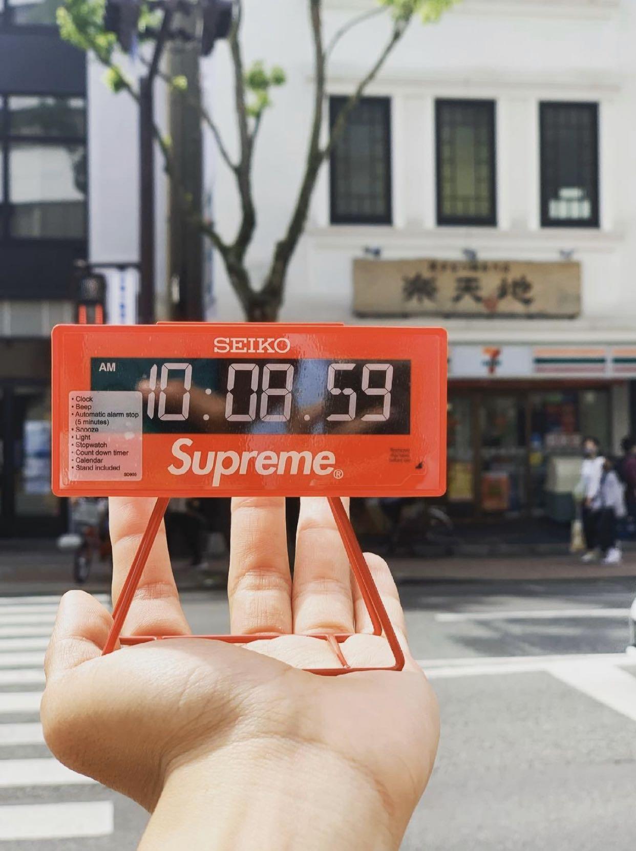 新品未使用 Supreme Seiko Marathon Clock Red置時計