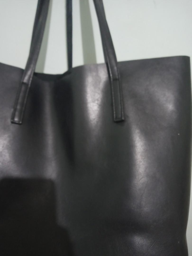 basic black tote bag