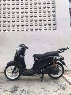 (Category: ) located in . Submitted by dinh. (Listing ID 1063599771, Image 1). Description: .