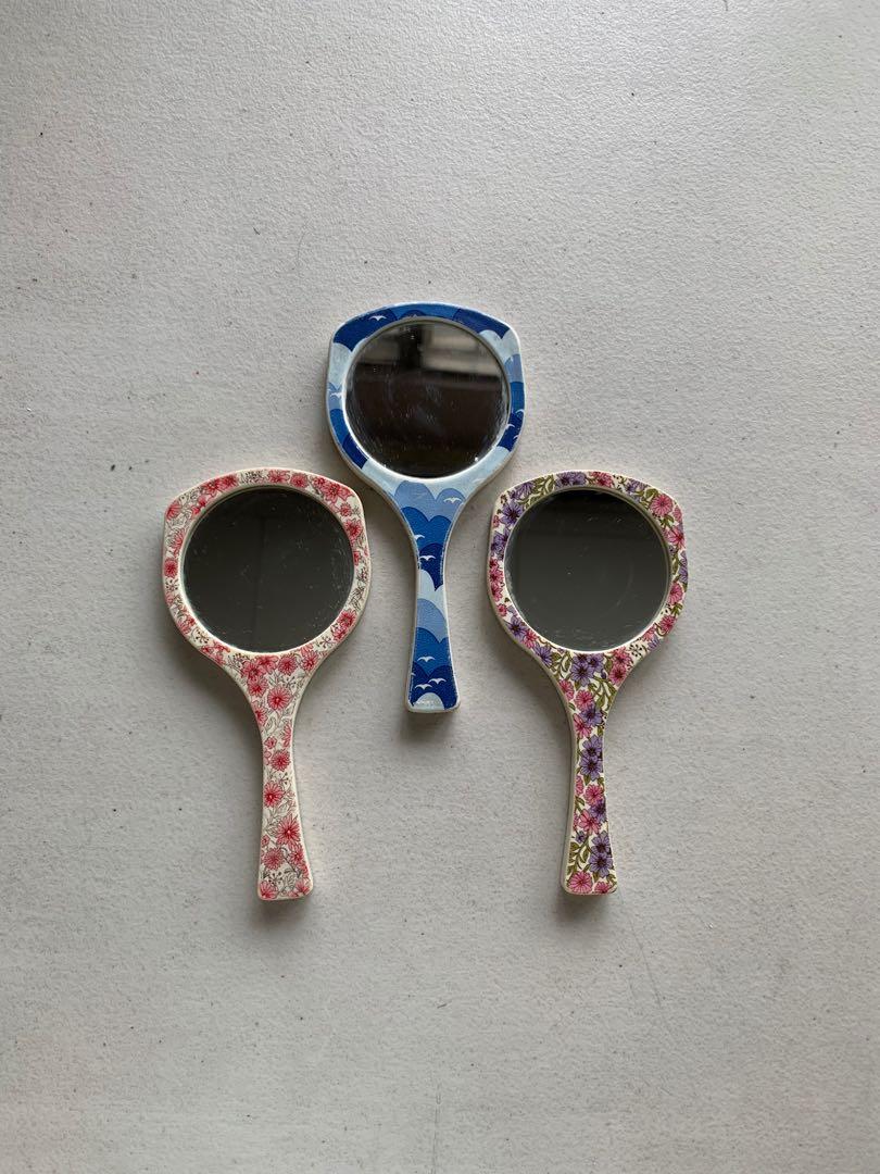 3 set vanity mirror (Category: Mirrors) located in Quezon City. Submitted by joyeusefille (Listing ID 1083680618, Image 1). Description: .