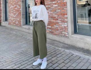七分闊腳褲，韓國品牌，韓國褲，韓國西褲，尺寸由S至XL，12種顏色，亞麻褲，有彈性，全新，$13764196494411009110