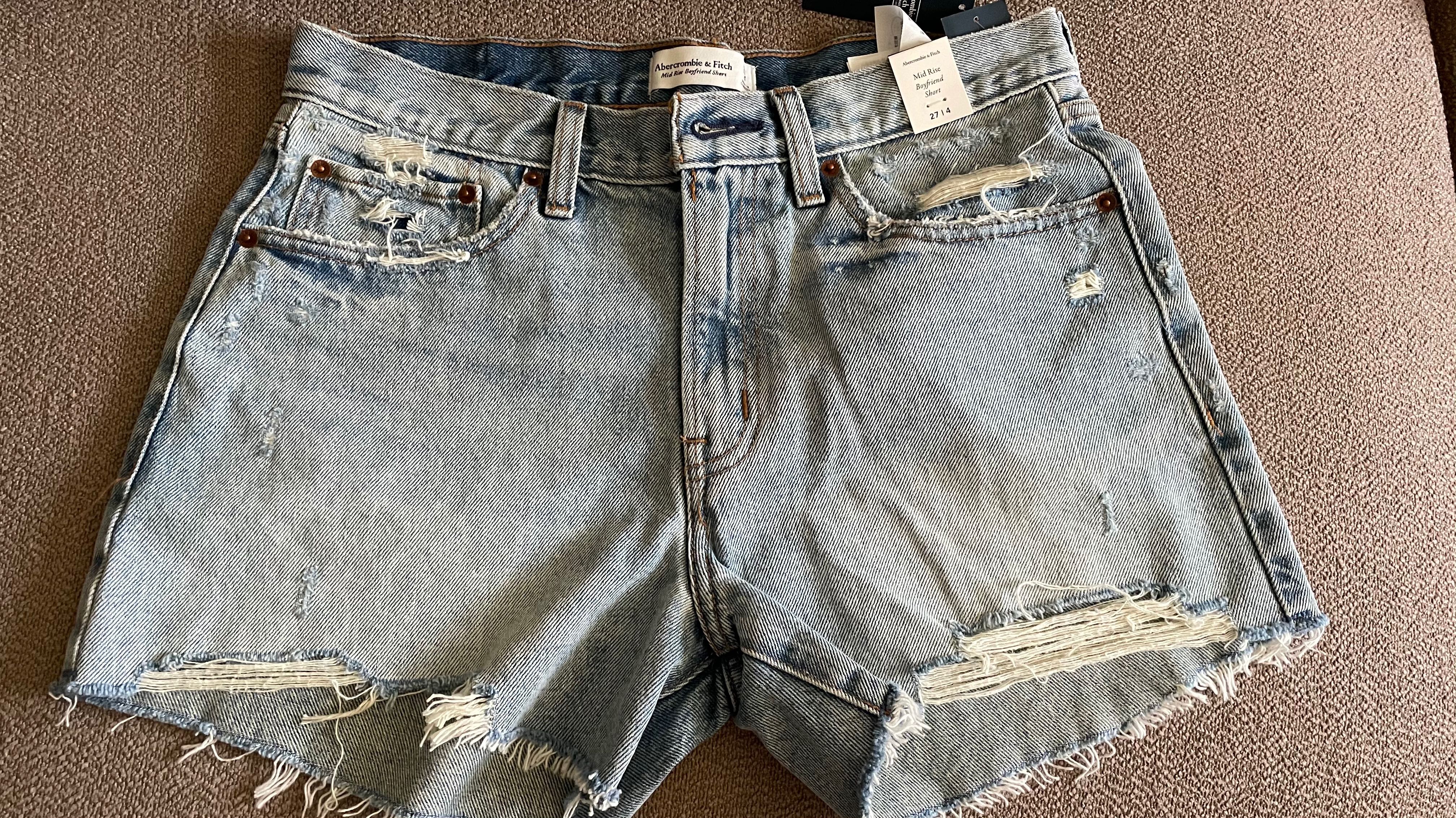 Abercrombie and Fitch mid rise boyfriend denim short Women s Fashion Bottoms Shorts on Carousell