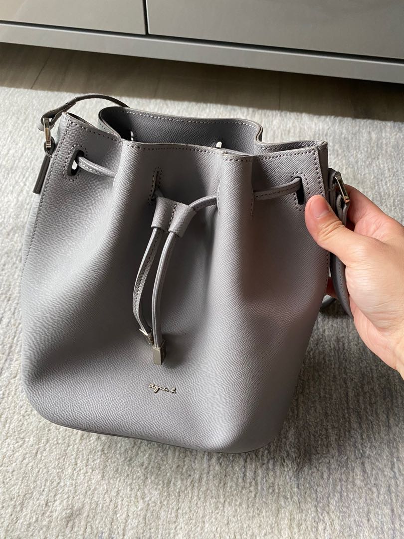 Agnes b sales bucket bag