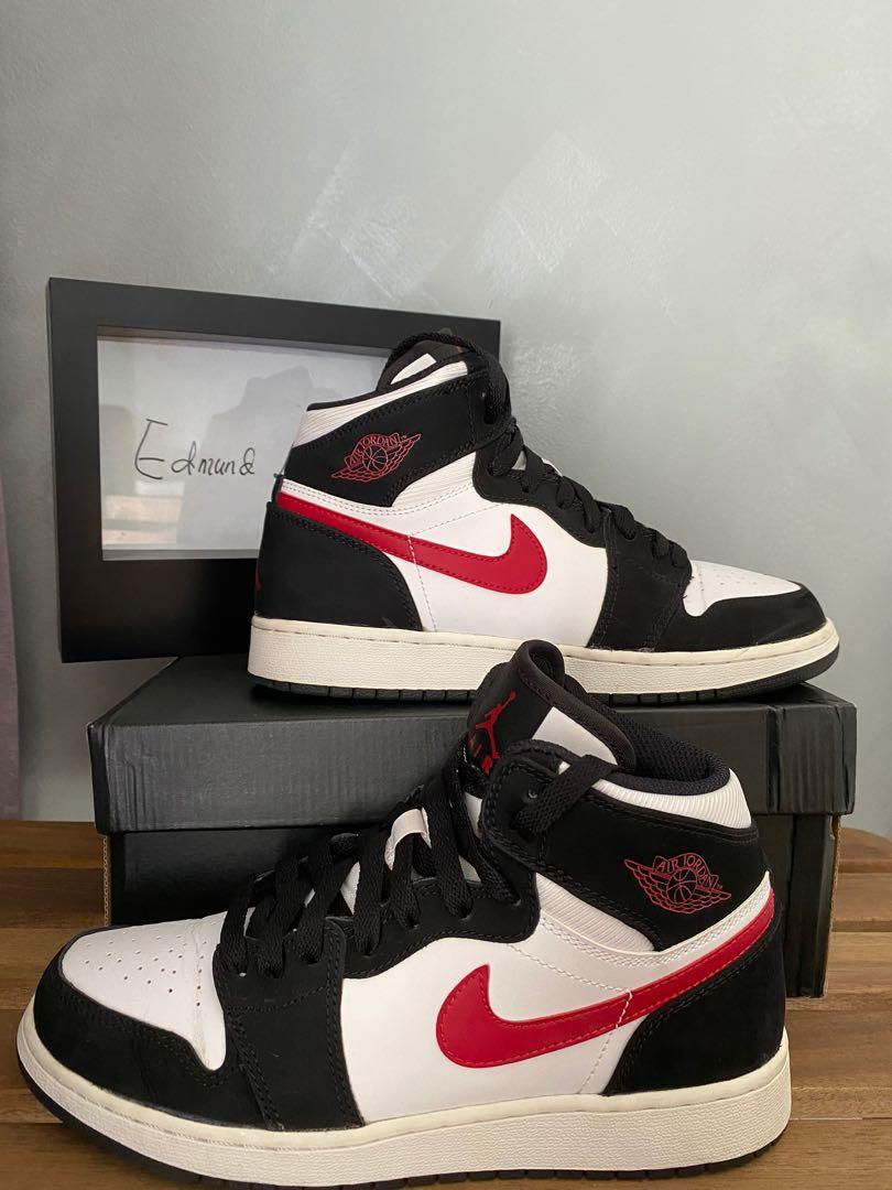 mago Punto de exclamación Madurar Air Jordan 1 Retro High BG 'Black Red White', Men's Fashion, Footwear,  Sneakers on Carousell