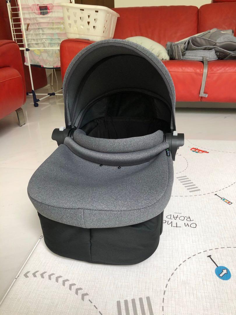 City select sale lux bassinet