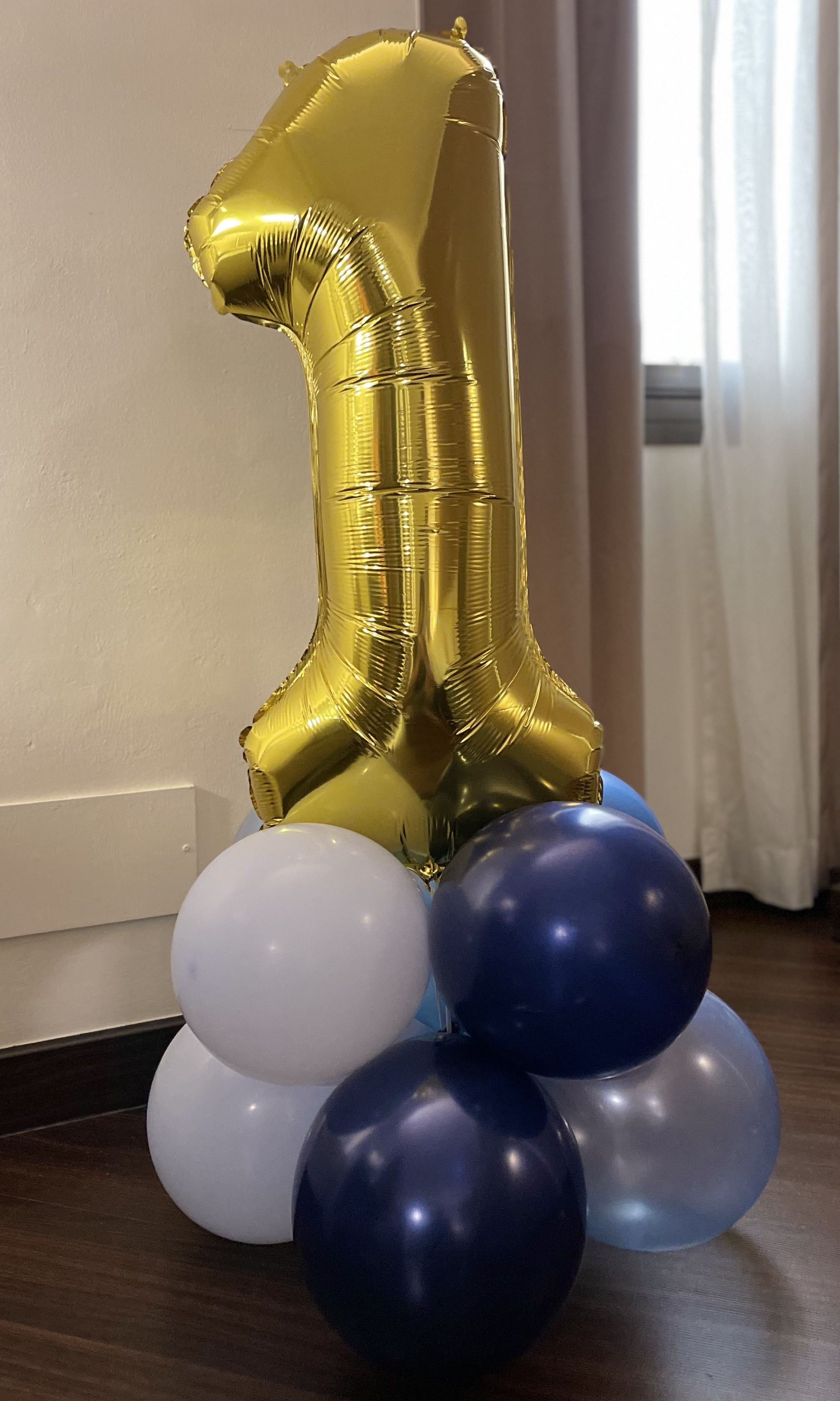 Balloon column - number 1, Hobbies & Toys, Stationery & Craft