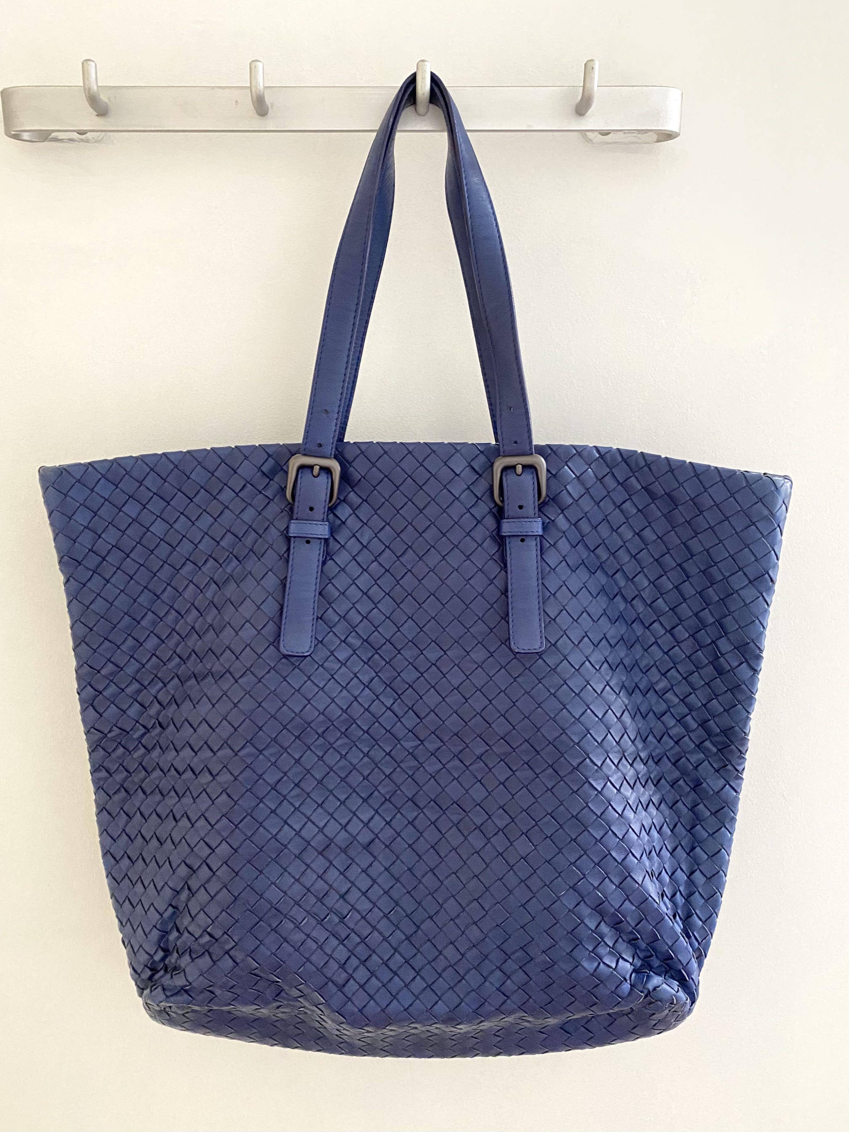 Bottega veneta hotsell large intrecciato tote
