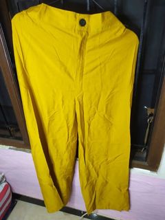 (Kategori: ) berada di . Dikirim oleh araa.thrift (ID iklan 1083872657, Gambar 1). Deskripsi: .