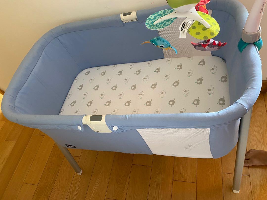 Chicco Lullago Portable Crib, 兒童＆孕婦用品, 其他 Carousell