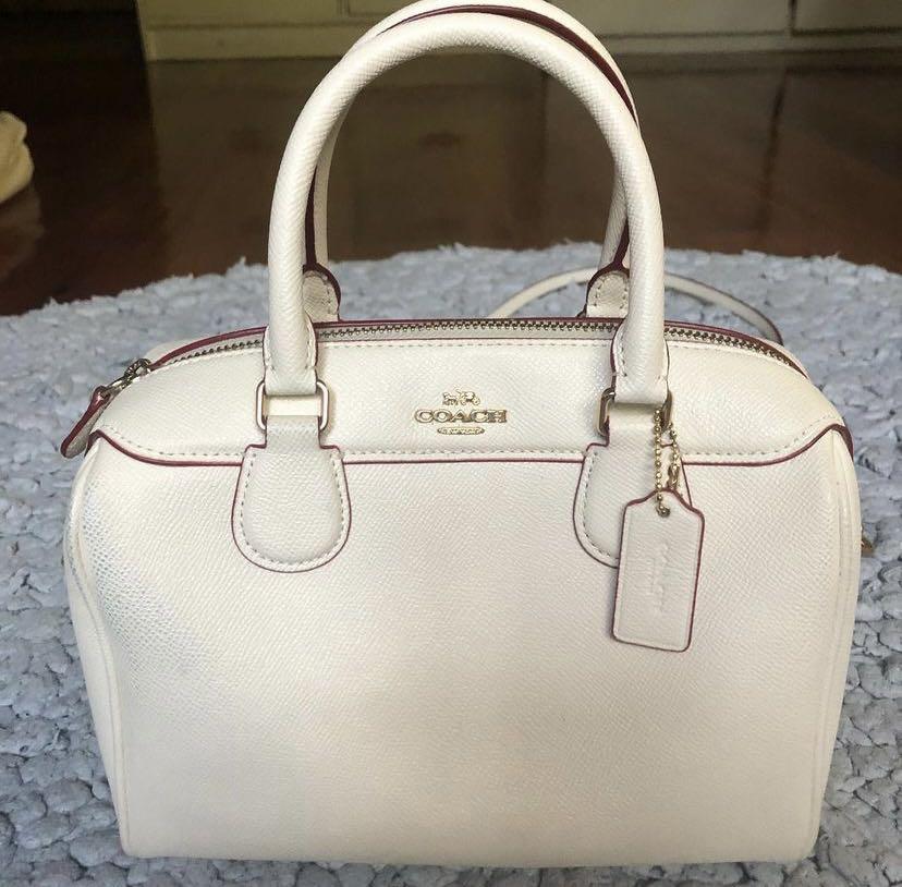 AUTHENTIC COACH MINI BENNETT SLING BAG CROSSBODY CH160 white, Women's  Fashion, Bags & Wallets, Cross-body Bags on Carousell