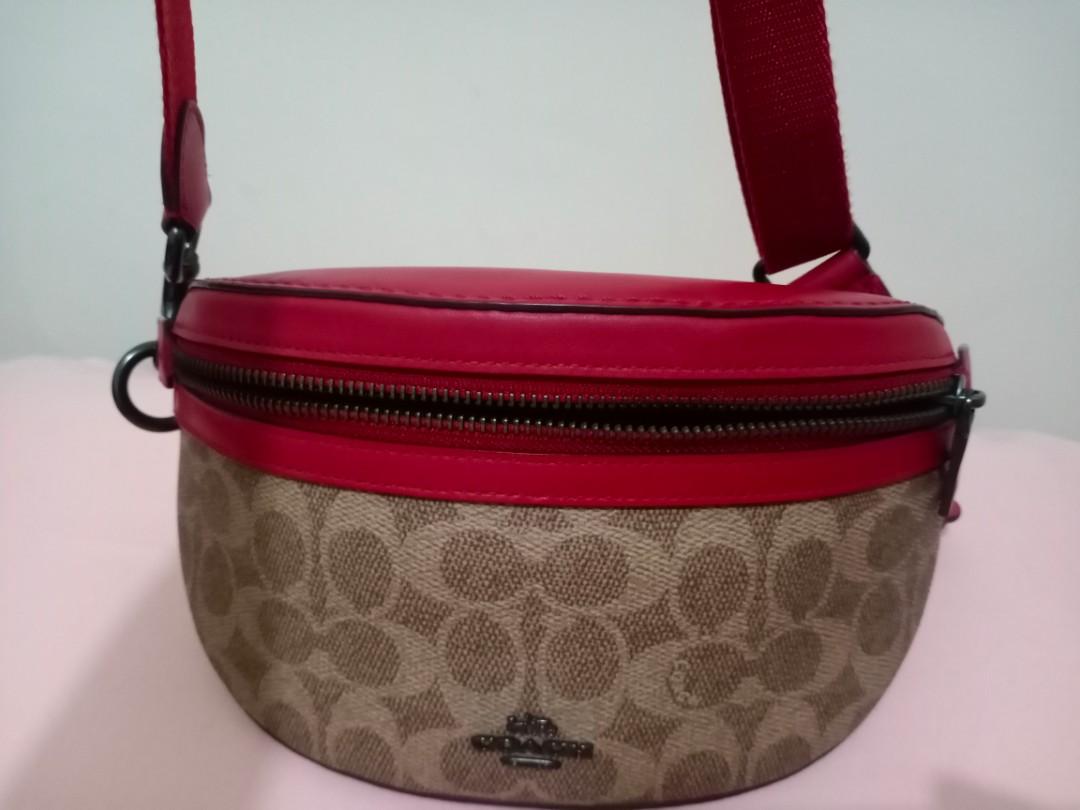 COACH Signature waist bag Authentic, Barang Mewah, Tas & Dompet di