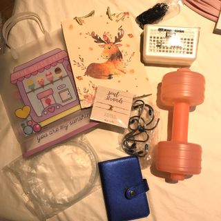 (Category: ) located in . Submitted by aurorasparkles (Listing ID 1083877213, Image 1). Description: .