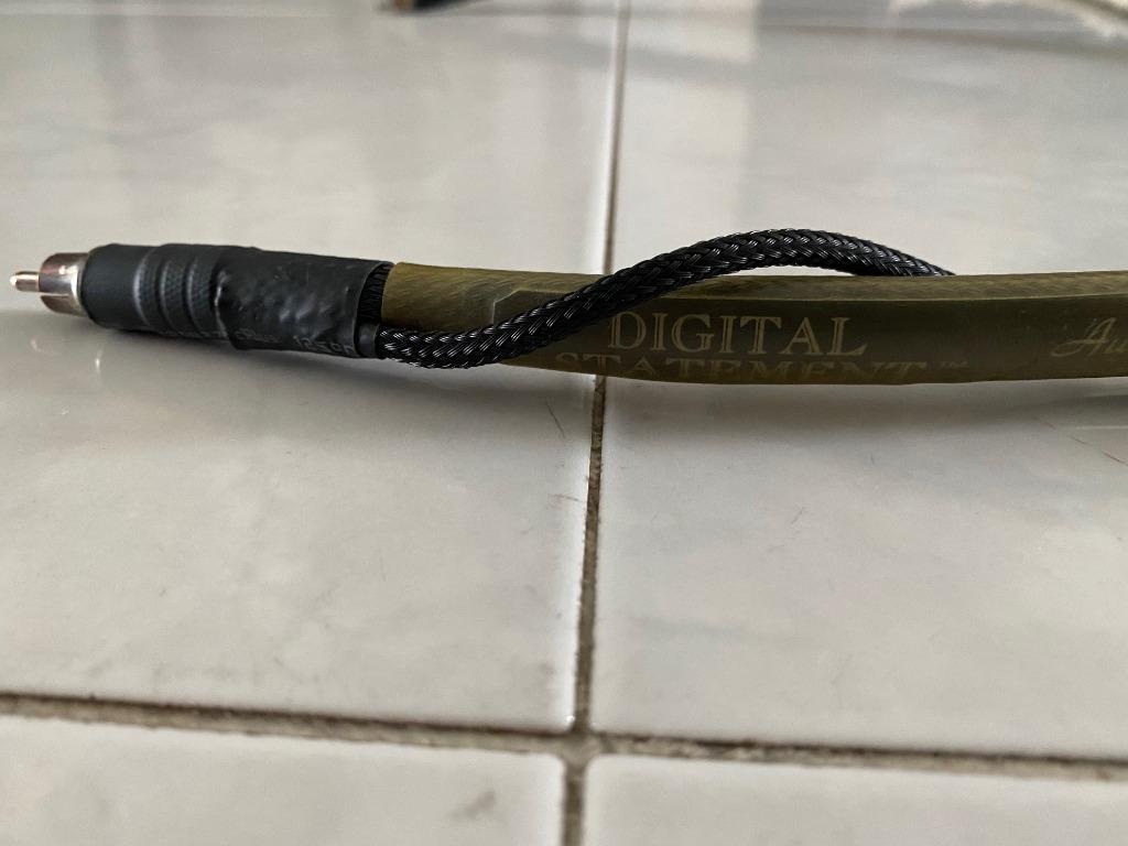 Digital Statement (Category: Other Audio Equipment) located in Singapore. Submitted by clarenceckf (Listing ID 1083692351, Image 4). Description: Very good digital cable. It really enhance the sound of your system..