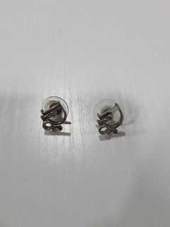 （分類：）位於 。 由 smallyau21 提交（商品編號 1083705617，圖片 1）。簡介： 。