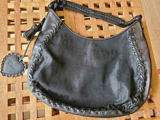 （分類：）位於 。 由 dewdrop_lax 提交（商品編號 1083713085，圖片 1）。簡介： 。