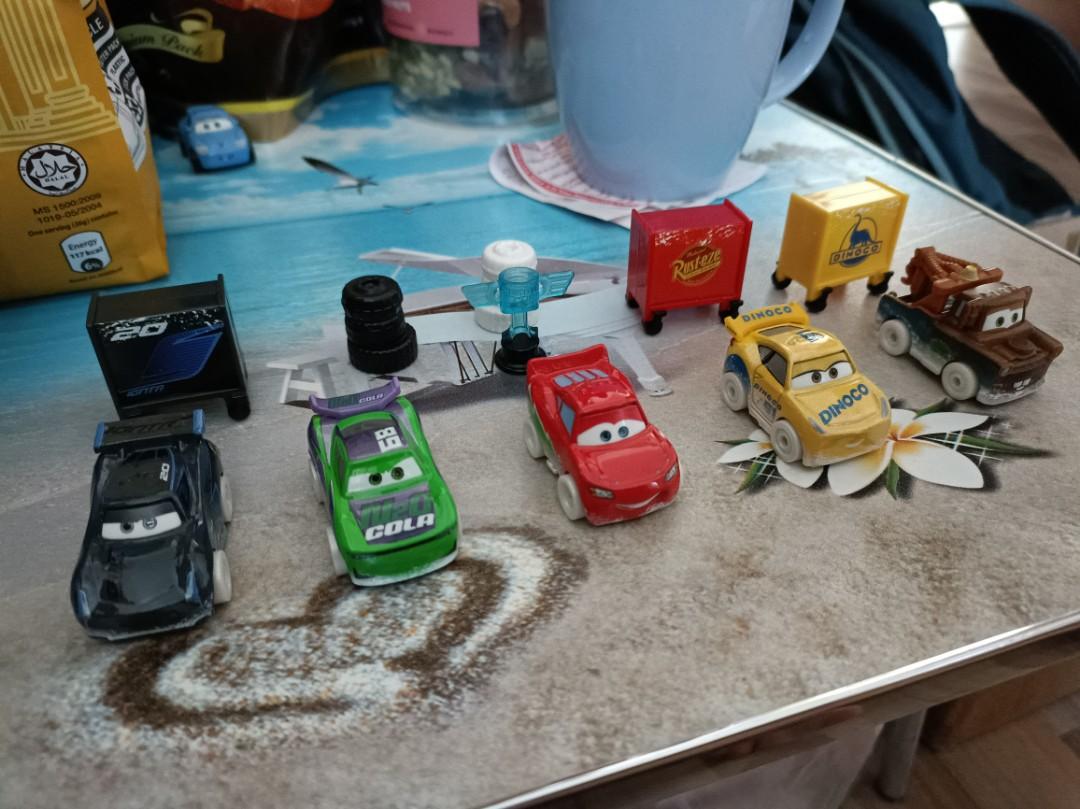 disney-pixar-cars-minis-advent-calendar-hobbies-toys-toys-games
