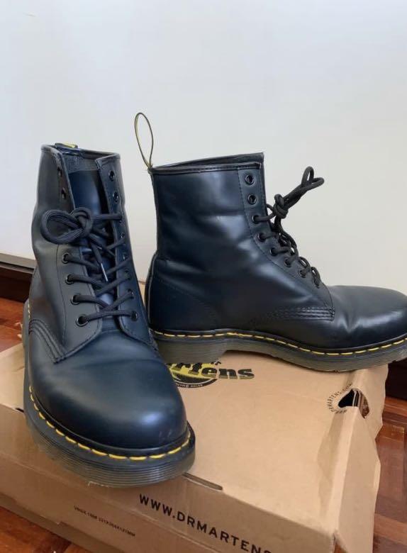 Dr Martens Navy Blu Marin Men s Fashion Footwear Boots on Carousell