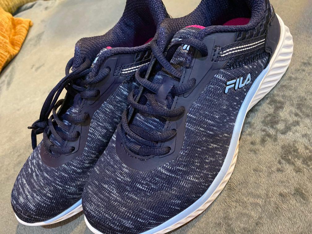 Fila sports shoes Women s Fashion Footwear Sneakers on Carousell