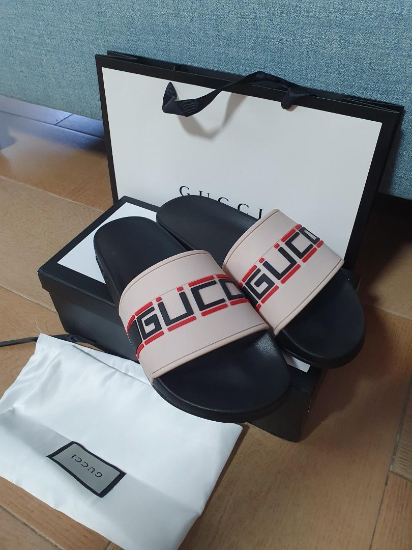 Gucci Pursuit striped rubber sliders Men s Fashion Footwear Flipflops and Slides on Carousell