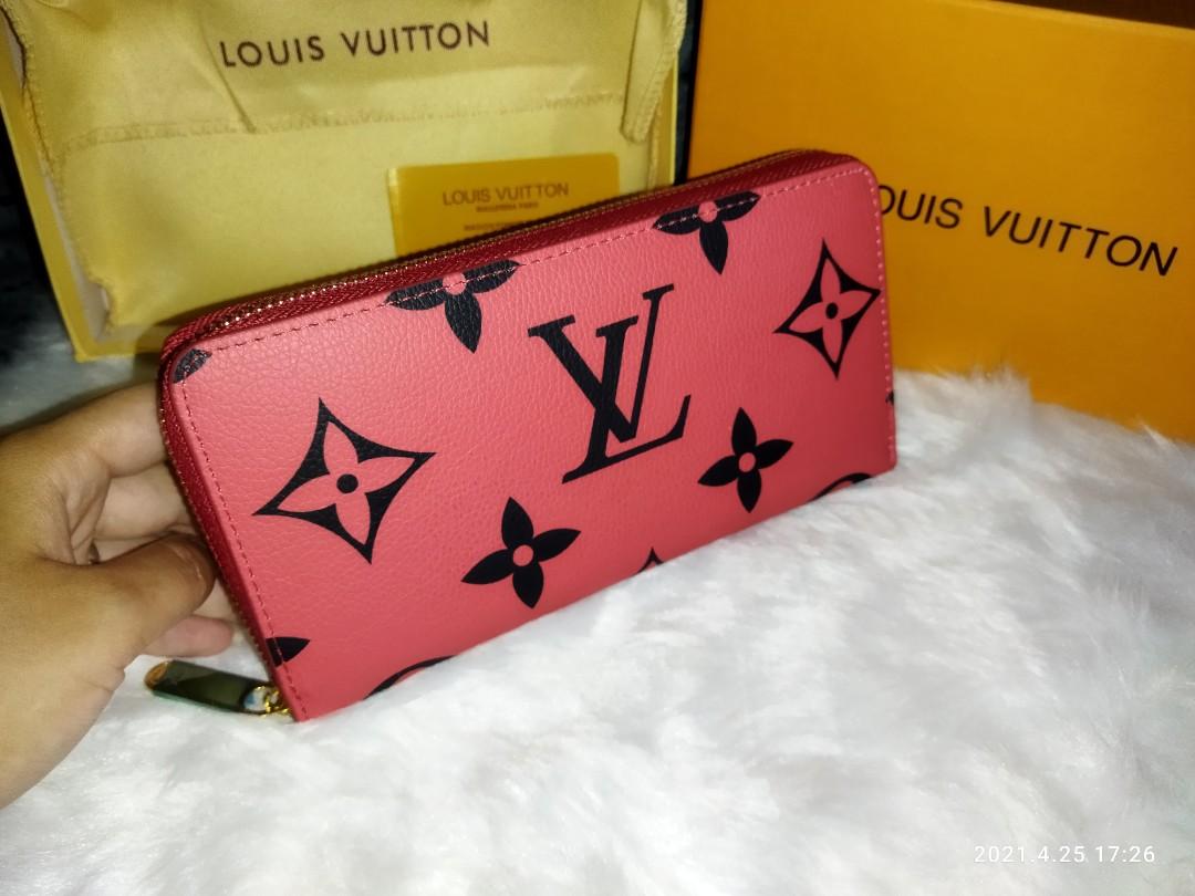 hot pink wallets