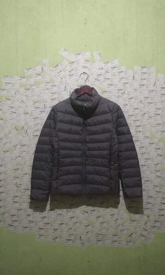 jaket puffer uniqlo