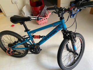 (Category: ) located in . Submitted by romaint (Listing ID 1083668073, Image 1). Description: .