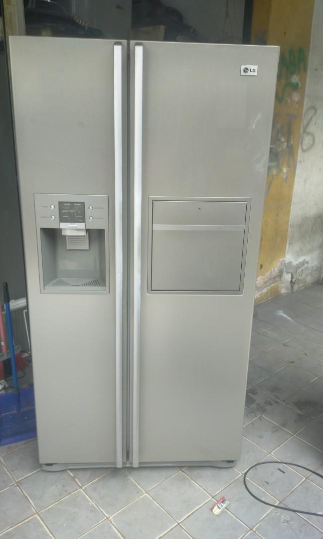 Lg fridge water dispenser, TV & Home Appliances, Kitchen Appliances