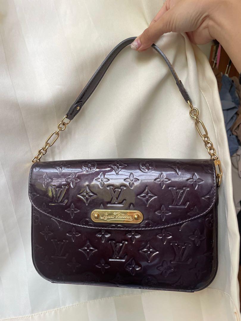 Louis Vuitton Rodeo Drive Handbag Monogram Vernis Red 387323