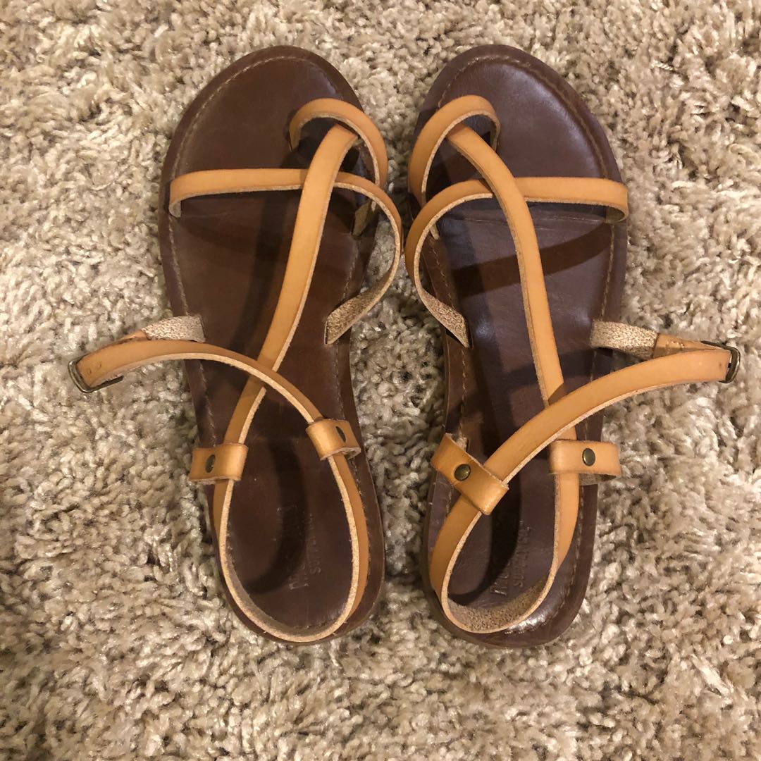 Mossimo sandals best sale