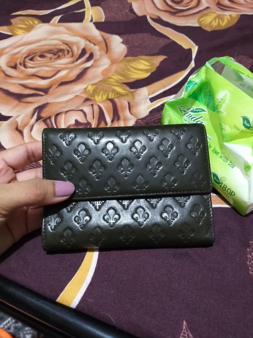Patrick cox wallet price shop