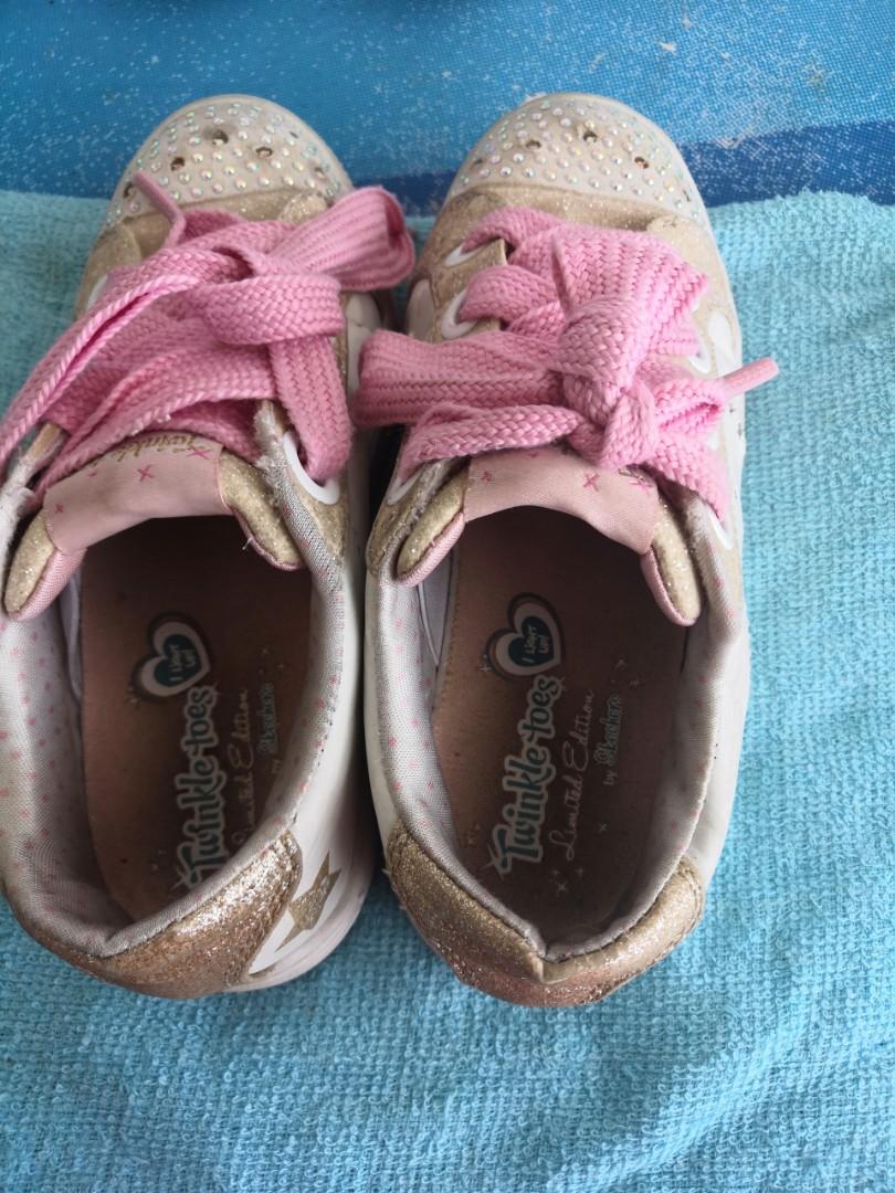 Skechers twinkle toes top 2009