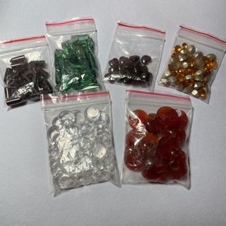 （分類：）位於 。 由 koesig 提交（商品編號 1083872376，圖片 1）。簡介： 。
