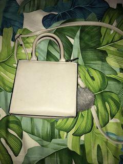 tas bershka