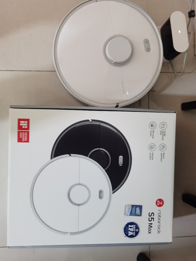 Used Roborock S5 Max with box, TV 