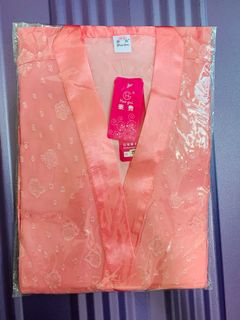 (Category: ) located in . Submitted by shopping_prince_2021 (Listing ID 1083723989, Image 1). Description: .