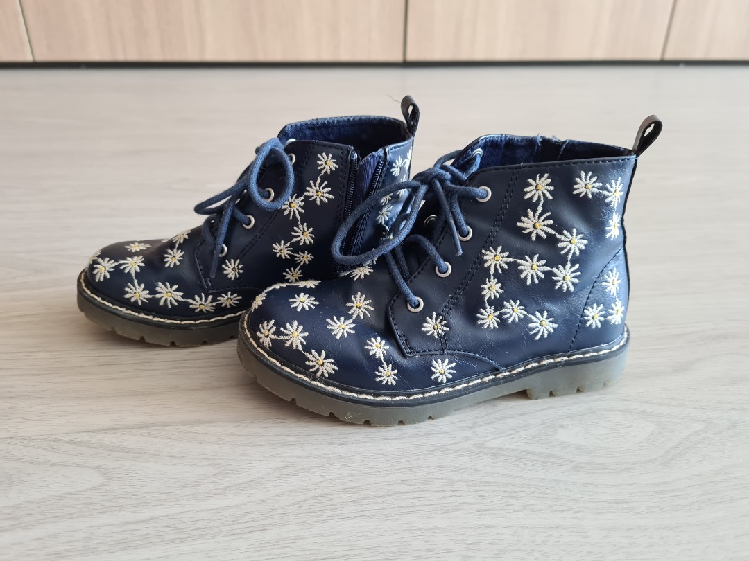 Zara daisy boots hot sale