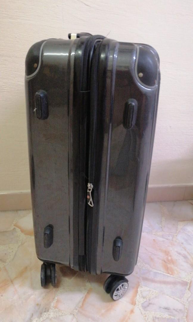 Saint 2009 luggage price cheap