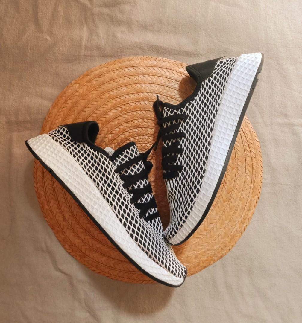 Deerupt adidas noir top