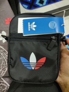 (Category: ) located in . Submitted by tawfikibrahim (Listing ID 1083969184, Image 1). Description: .