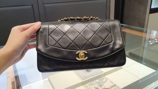(Category: ) located in . Submitted by shoptisfied (Listing ID 1076070318, Image 1). Description: .