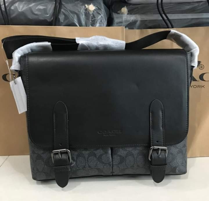 COACH Metropolitan Soft Messenger 12 1 4