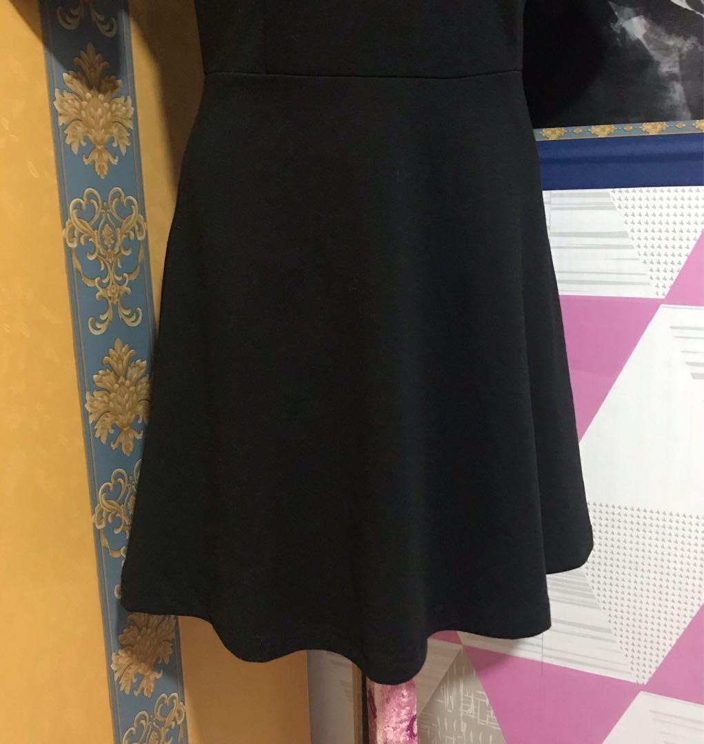 Forever 21 black skater store dress