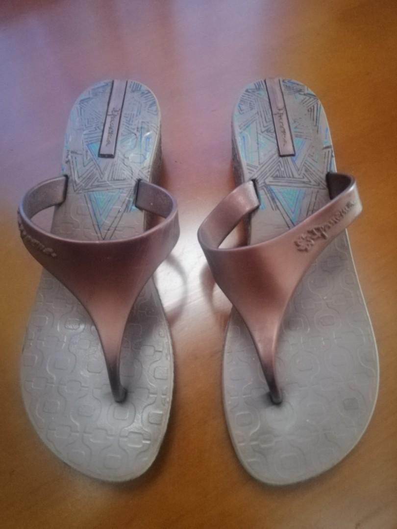 Grendha wedge sandals Women s Fashion Footwear Flats Sandals on Carousell